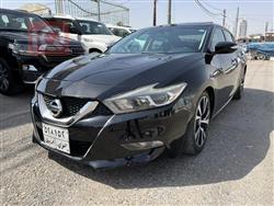 Nissan Maxima